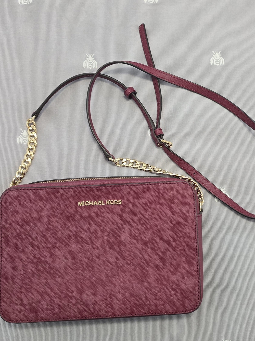 MICHAEL KORS Women's Burgundy Red Crossbody Bag, EUC